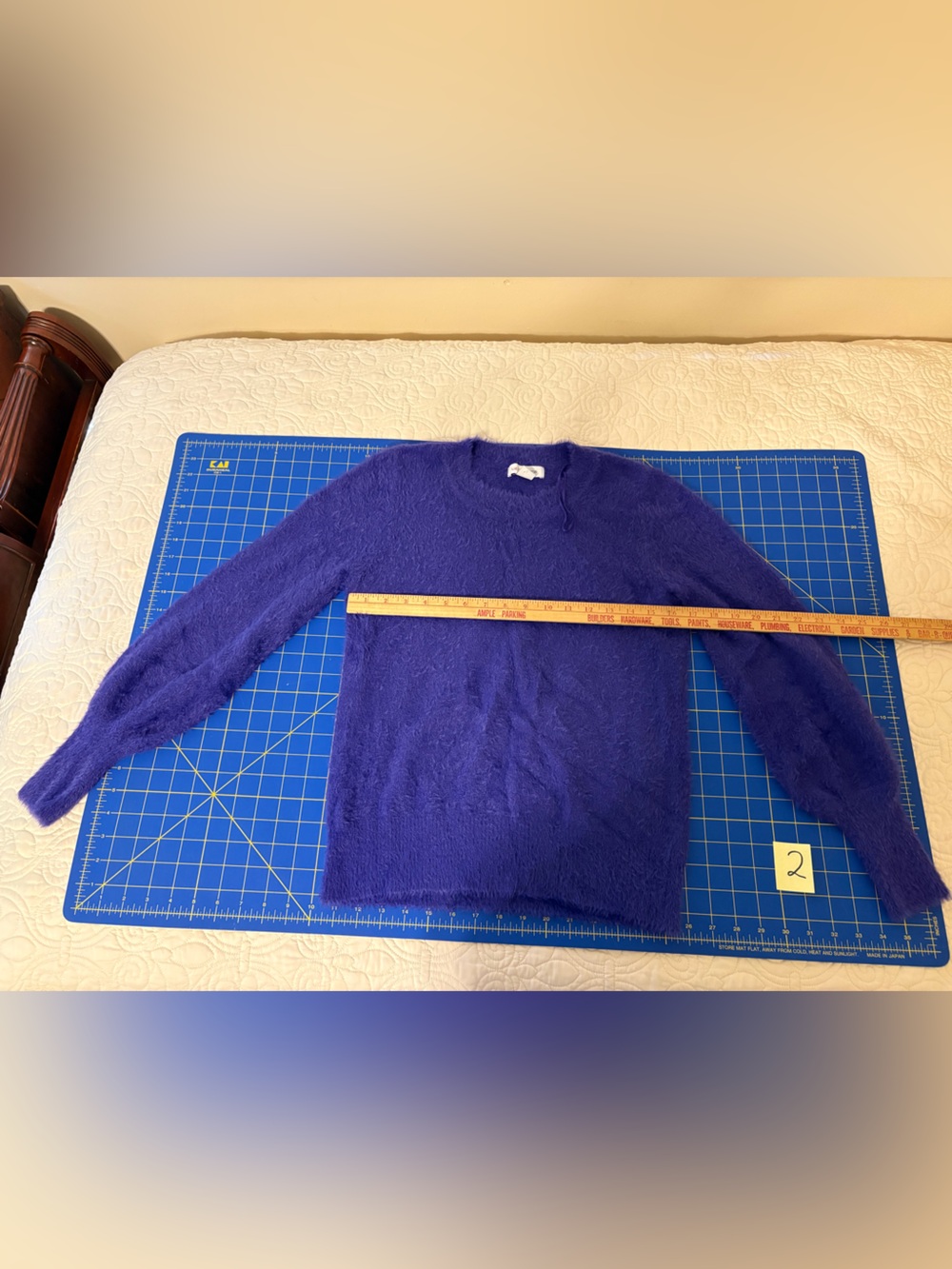 Liz Claiborne Small fuzzy purple puff sleeve crewneck sweater